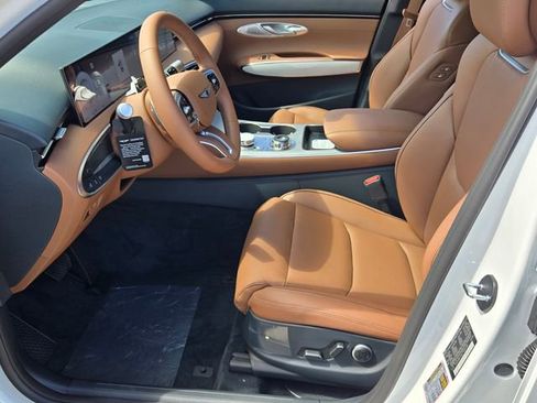 New 2026 Genesis GV70 2.5T Advanced AWD/4WD image 5