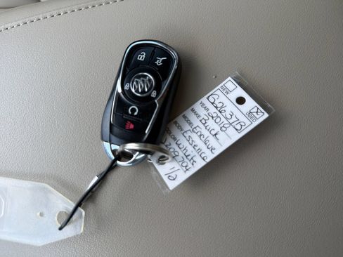 Used 2018 Buick Enclave Essence w/ Trailering Package FWD image 30