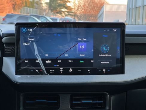 New 2026 Ford Maverick XLT image 18