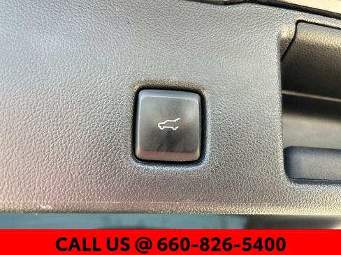 Used 2021 Ford Escape SE w/ SE Sport Appearance Package AWD/4WD image 14