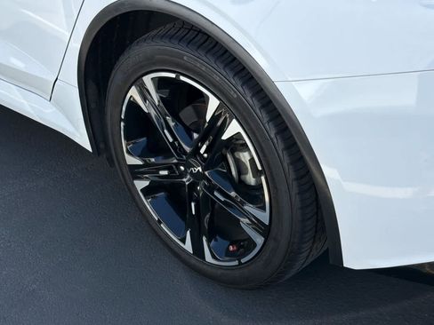 Used 2022 Kia K5 GT-Line FWD image 17