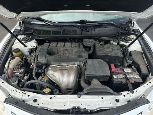 Used 2011 Toyota Camry SE image 26