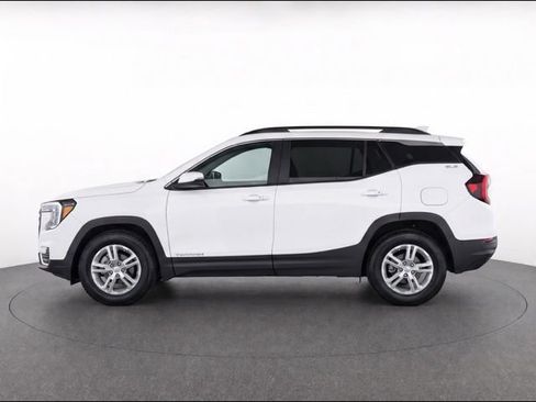 Used 2024 GMC Terrain SLE w/ Driver Convenience Package AWD/4WD image 6