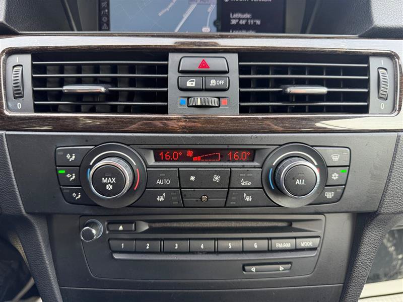 Used 2012 BMW 328i Convertible RWD image 25