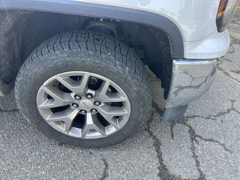 Used 2017 GMC Sierra 1500 SLT w/ SLT Premium Package image 10