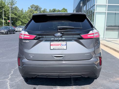 Used 2022 Ford Edge SEL w/ Sport Appearance Package AWD/4WD image 8