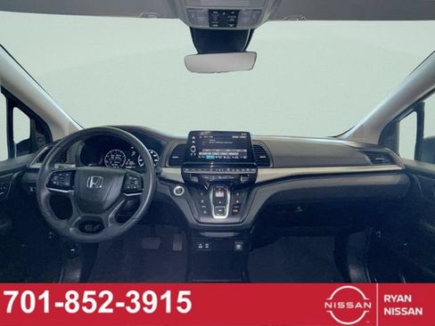 Used 2025 Honda Odyssey EX-L image 15