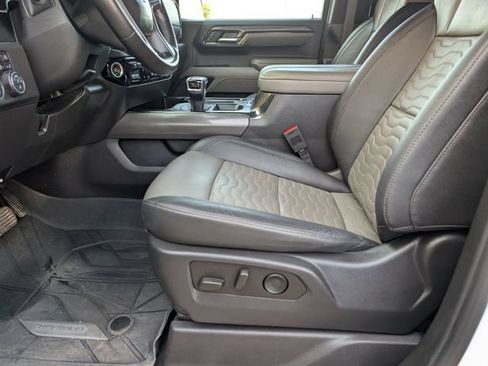 Used 2024 Chevrolet Silverado 1500 ZR2 AWD/4WD image 16