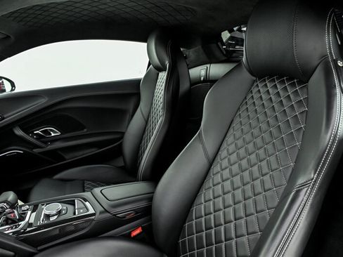 Used 2018 Audi R8 V10 plus AWD/4WD image 20