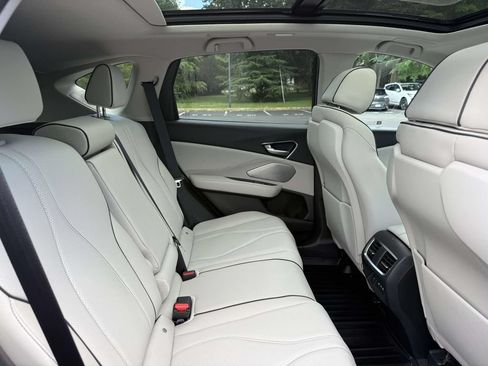 Used 2026 Acura RDX SH-AWD w/ Advance Package image 16