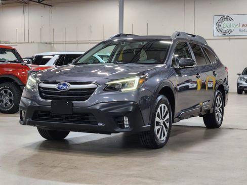 Used 2022 Subaru Outback Premium AWD/4WD image 4