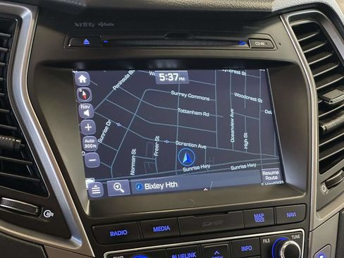 Used 2018 Hyundai Santa Fe Sport w/ 2.0T Ultimate Tech Package 05 AWD/4WD image 31