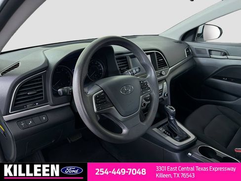 Used 2018 Hyundai Elantra SEL FWD image 11