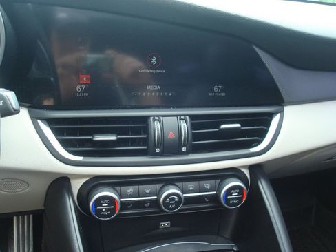 Used 2019 Alfa Romeo Giulia Ti Sport w/ Quick Order Package 22S Sport image 14