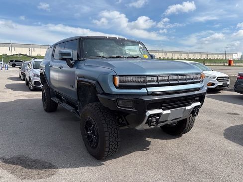 Used 2024 GMC Hummer EV 3X w/ Omega Edition AWD/4WD image 8