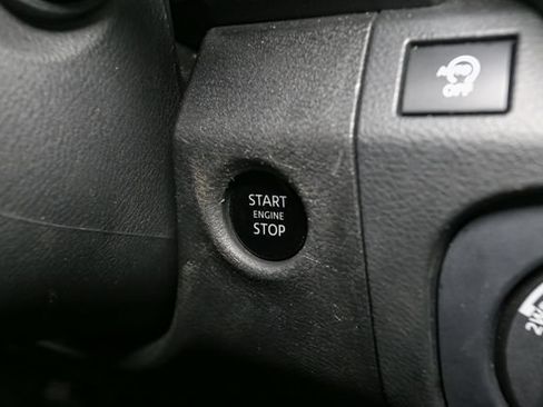 Used 2026 Nissan Frontier PRO-4X AWD/4WD image 24