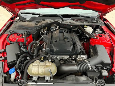 Used 2020 Ford Mustang Premium image 27