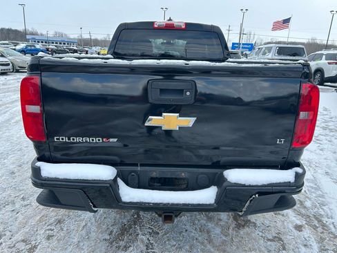 Used 2017 Chevrolet Colorado LT w/ Midnight Edition image 6