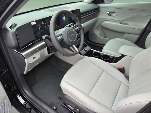 New 2026 Hyundai Kona SEL Premium image 24