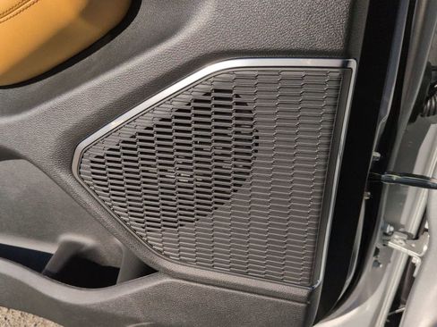 New 2025 Jeep Grand Cherokee Summit w/ Obsidian Package image 29