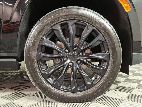 Used 2021 GMC Yukon Denali w/ Denali Ultimate Package image 11