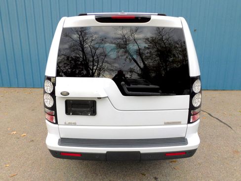 Used 2016 Land Rover LR4 HSE LUX image 4