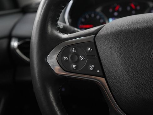 Used 2018 Chevrolet Traverse Premier AWD/4WD image 27