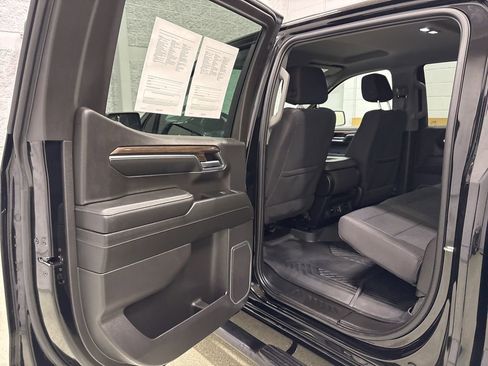Used 2024 Chevrolet Silverado 1500 RST AWD/4WD image 35