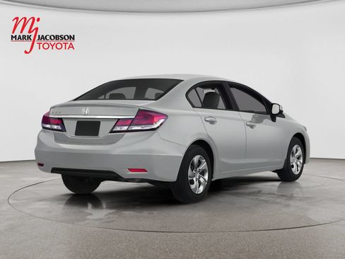 Used 2013 Honda Civic LX image 2