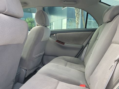 Used 2006 Toyota Corolla CE image 12