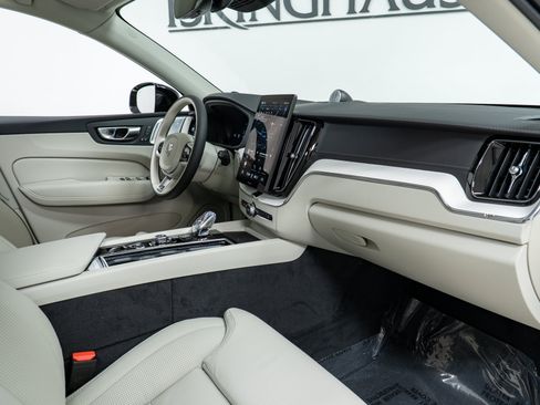 New 2026 Volvo XC60 T8 Ultra AWD/4WD image 22