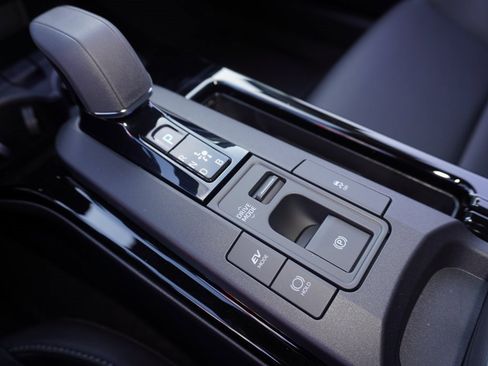 New 2026 Toyota Prius Limited image 18