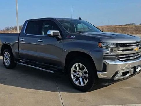 Used 2021 Chevrolet Silverado 1500 LTZ w/ LTZ Premium Package image 2