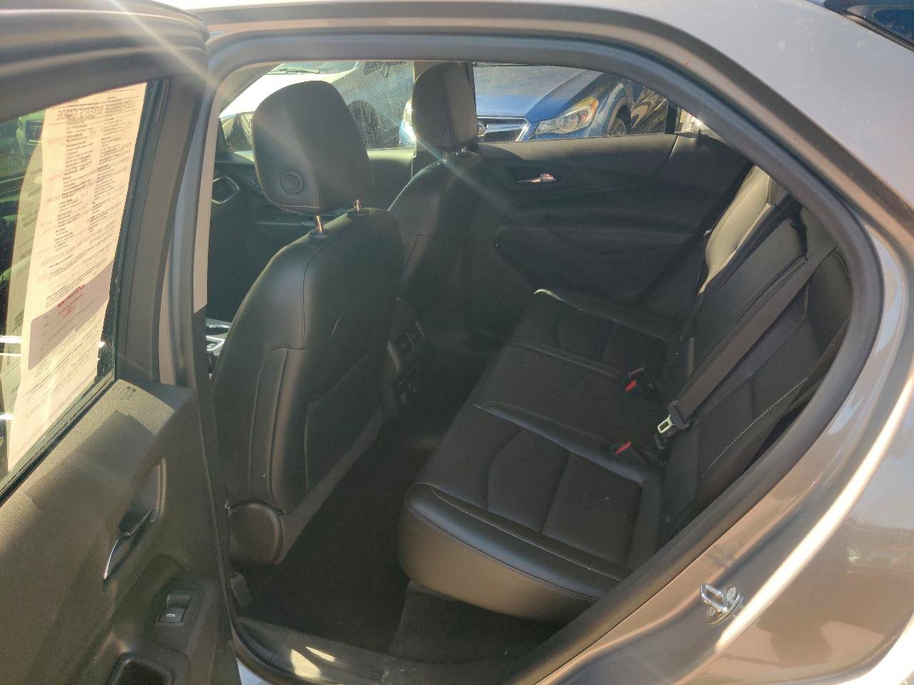 Used 2018 Chevrolet Equinox Premier w/ LPO, Floor Liner Package AWD/4WD image 14