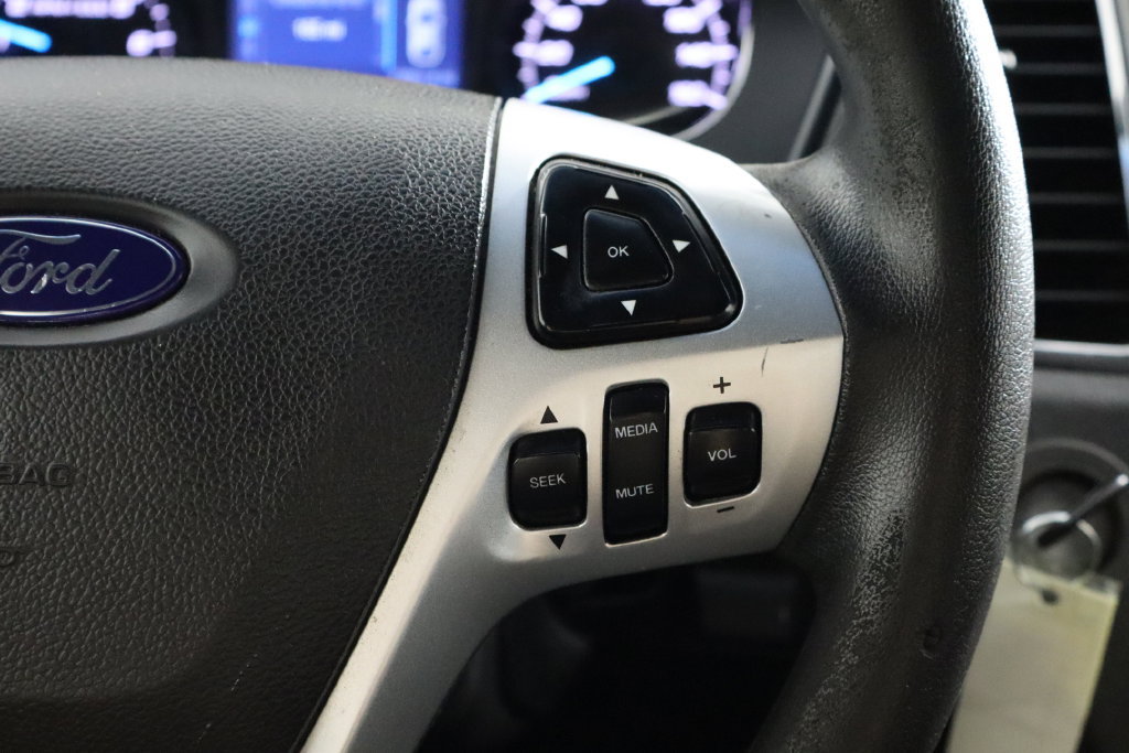 Used 2017 Ford Taurus Police Interceptor AWD image 22
