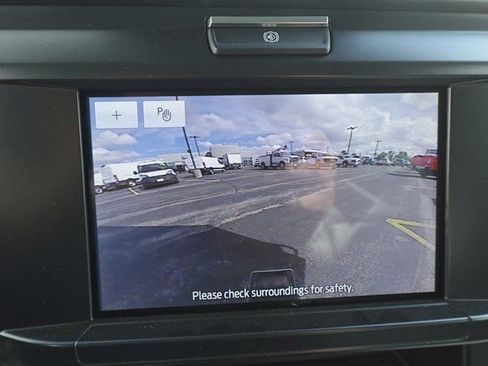 New 2025 Ford F550 4x4 Supercab Super Duty image 16