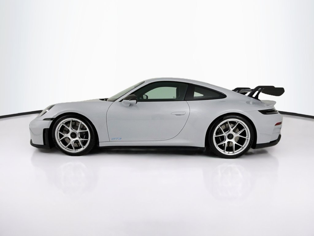 Used 2026 Porsche 911 GT3 RWD image 2