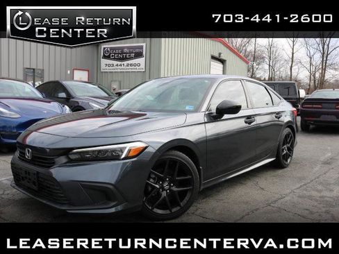 Used 2023 Honda Civic Sport image 1