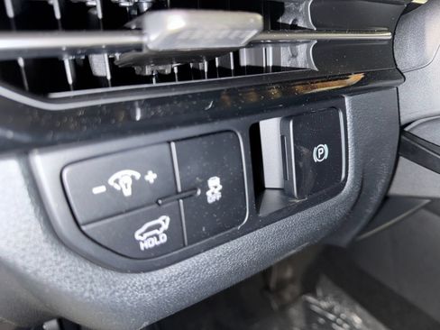 New 2026 Kia Sportage SX AWD/4WD image 20