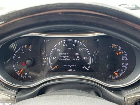 Used 2015 Jeep Grand Cherokee Overland AWD/4WD image 31