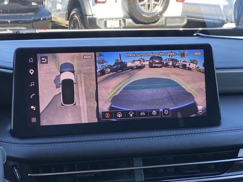 Certified 2026 INFINITI QX60 Luxe w/ Cargo Package FWD image 31