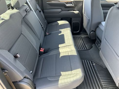 New 2026 GMC Sierra 1500 Elevation image 26