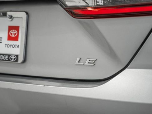 Used 2025 Toyota Camry LE image 7