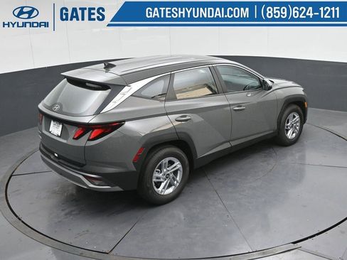 New 2026 Hyundai Tucson SE image 40