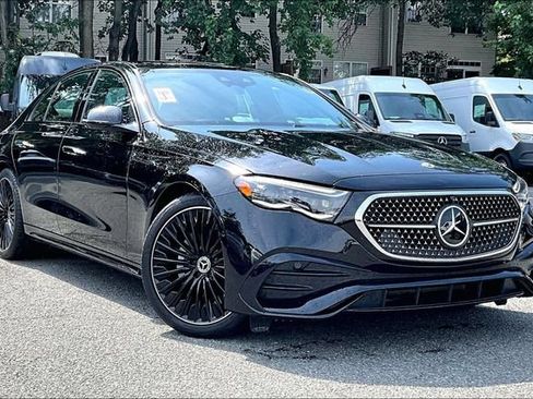Certified 2024 Mercedes-Benz E 350 4MATIC Sedan w/ Multicontour Seating Package image 1