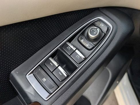 Used 2021 Subaru Ascent Touring image 14