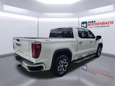 Used 2025 GMC Sierra 1500 SLT w/ SLT Premium Package AWD/4WD image 4