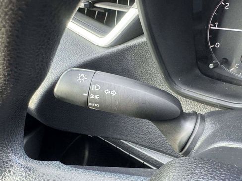 Used 2023 Toyota Corolla LE FWD image 23