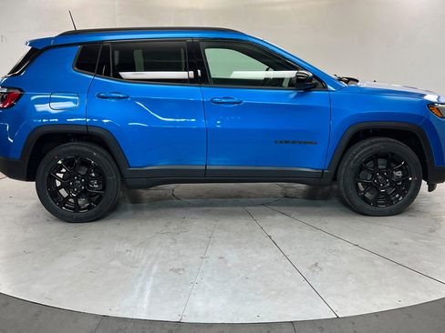 New 2026 Jeep Compass Latitude AWD/4WD image 6
