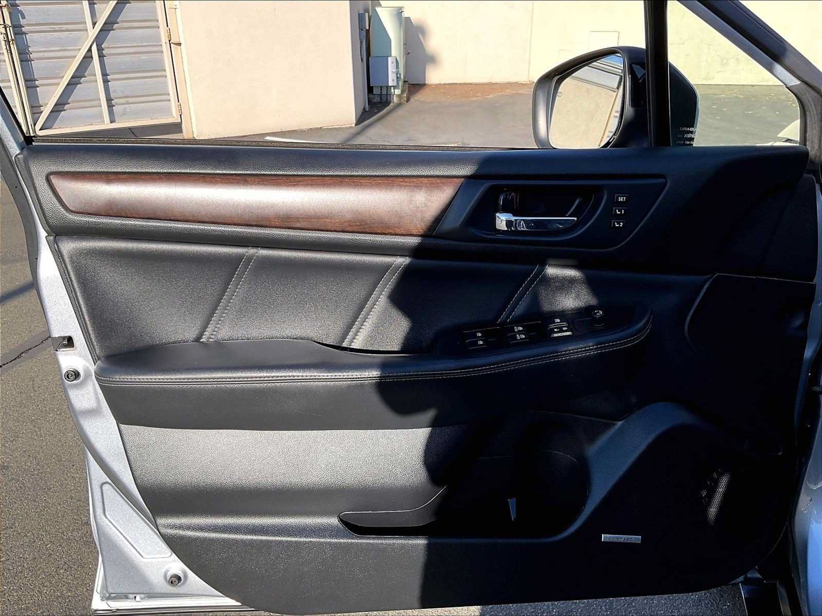 Used 2019 Subaru Outback 2.5i Limited AWD/4WD image 26